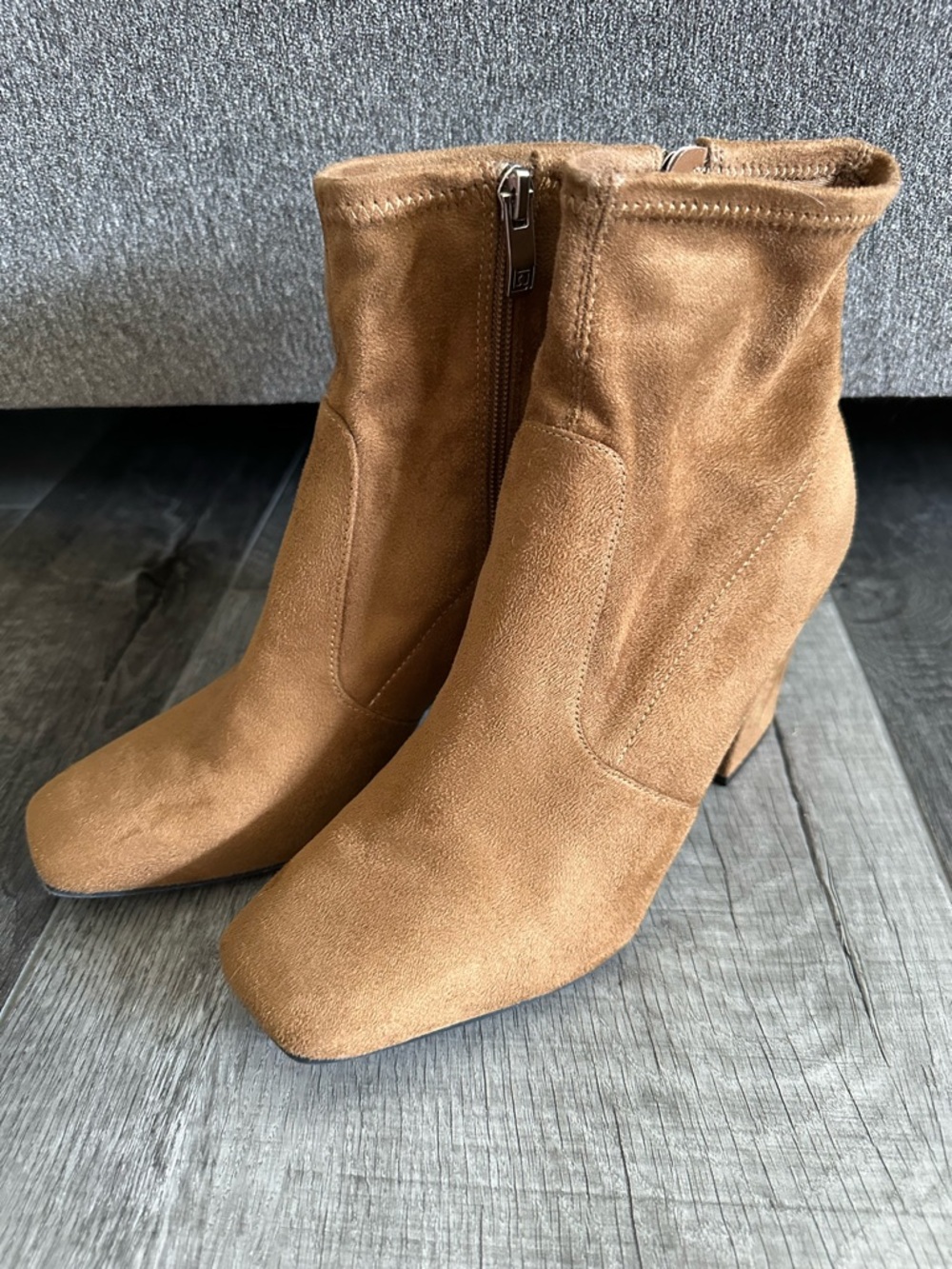 Liz Claiborne Women's Tan Suede Ankle Boots w/3” Heel